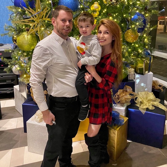 Meet your Posher, Anais - Picture 1 of 3